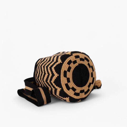 Zigzag crossbody bag L | Black