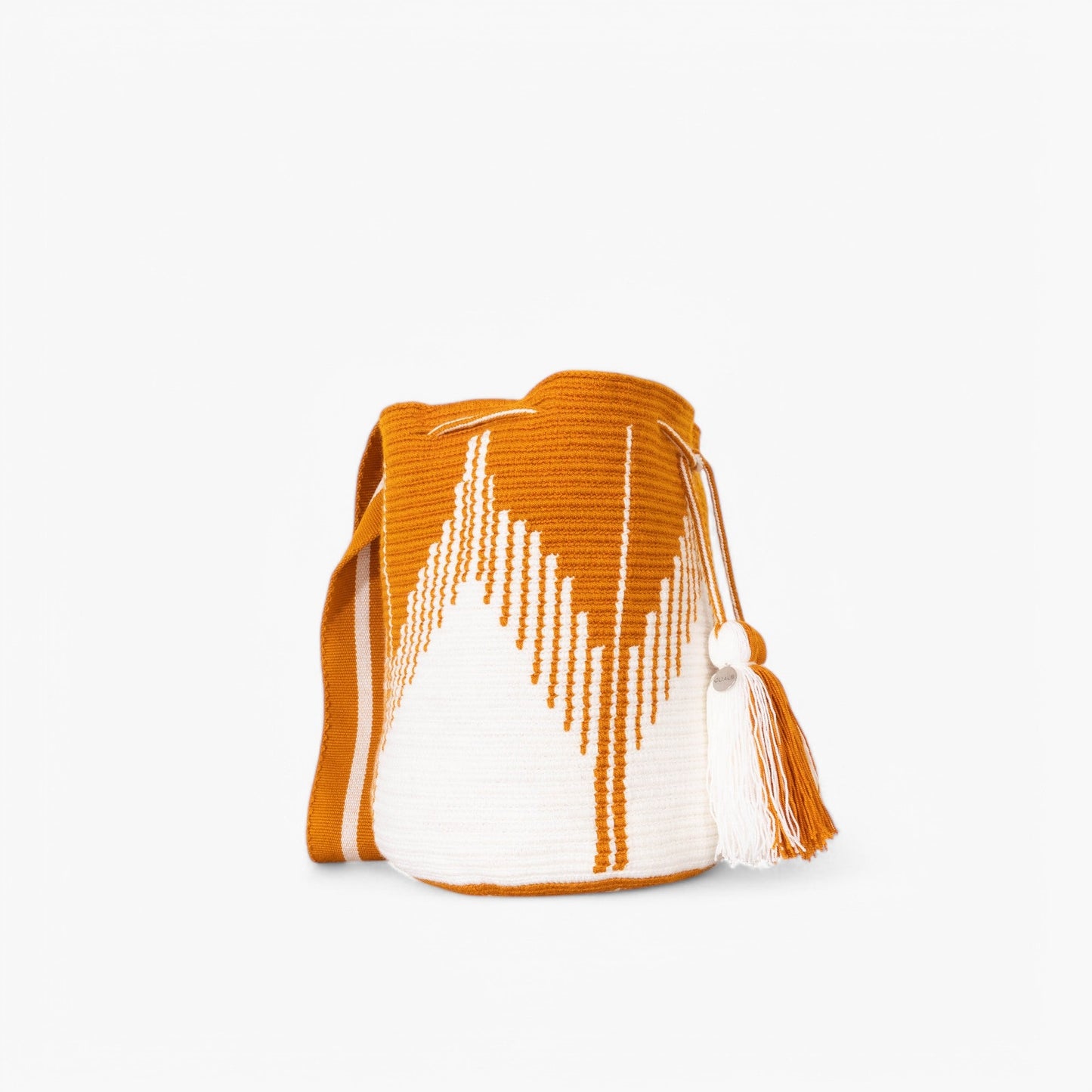Geometric crossbody bag L | Honey