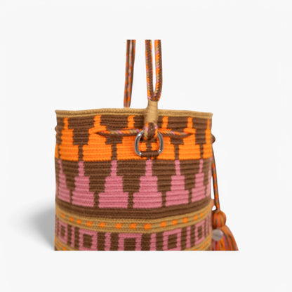 Geometric round shoulder bag | Basil