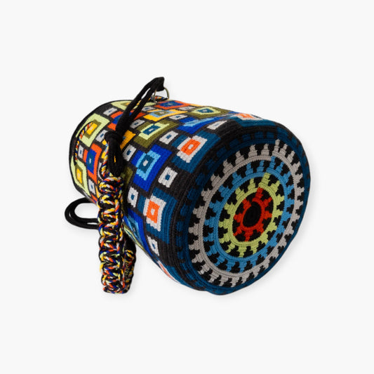 Geometric round shoulder bag | Dottie