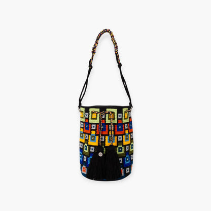 Geometric round shoulder bag | Dottie
