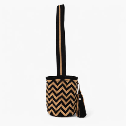 Zigzag crossbody bag L | Black